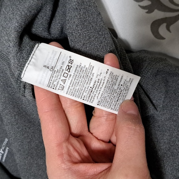 Old Navy Powersoft High Rise 7/8 Leggings - Picture 6 of 6